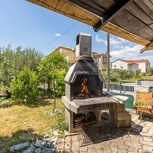 2 Apartament